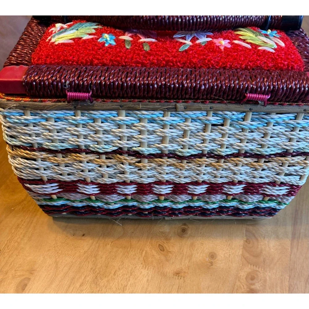 Unbranded vintage woven